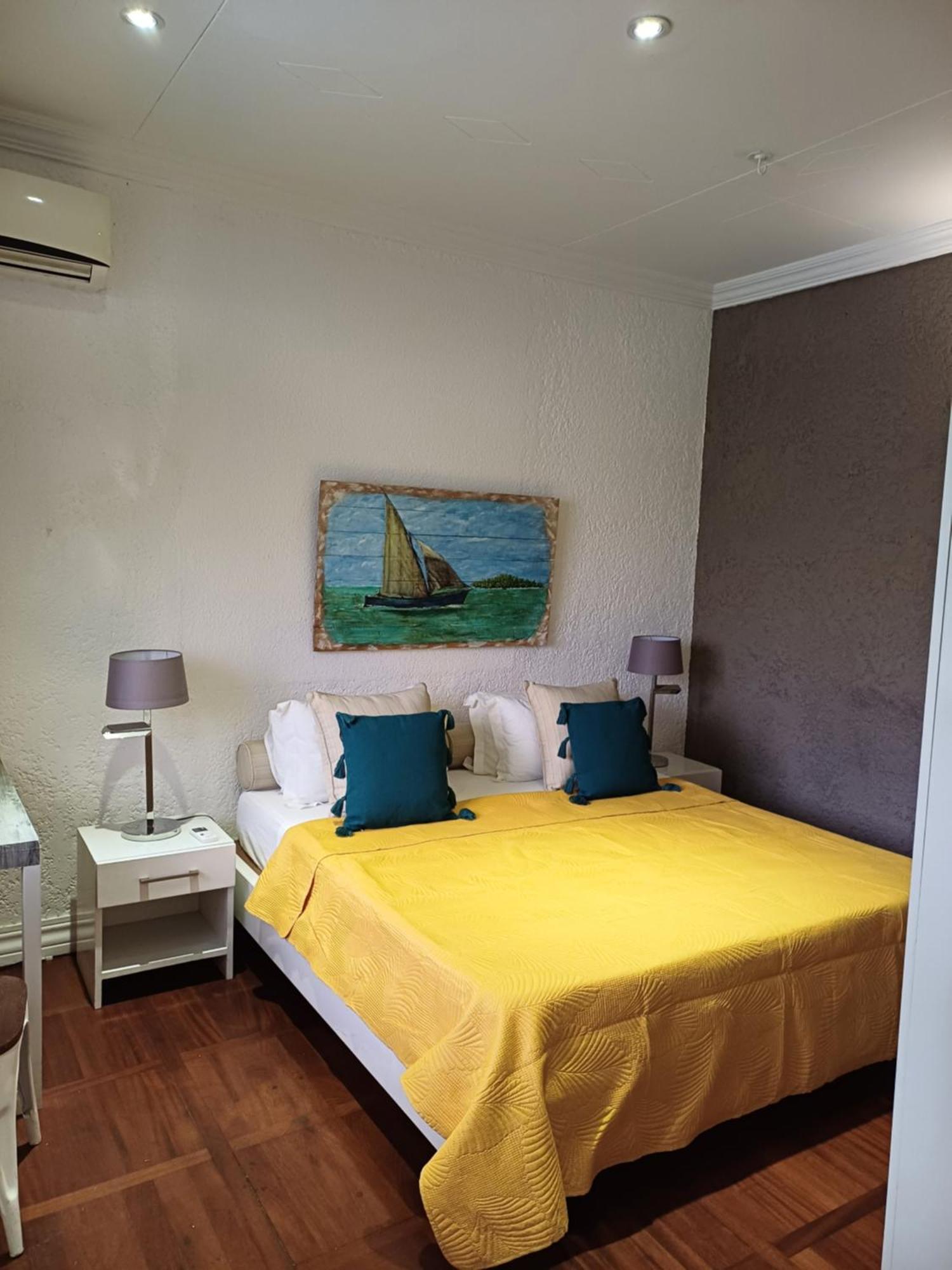 Explora Prestige Bed and Breakfast Blue Bay Eksteriør billede
